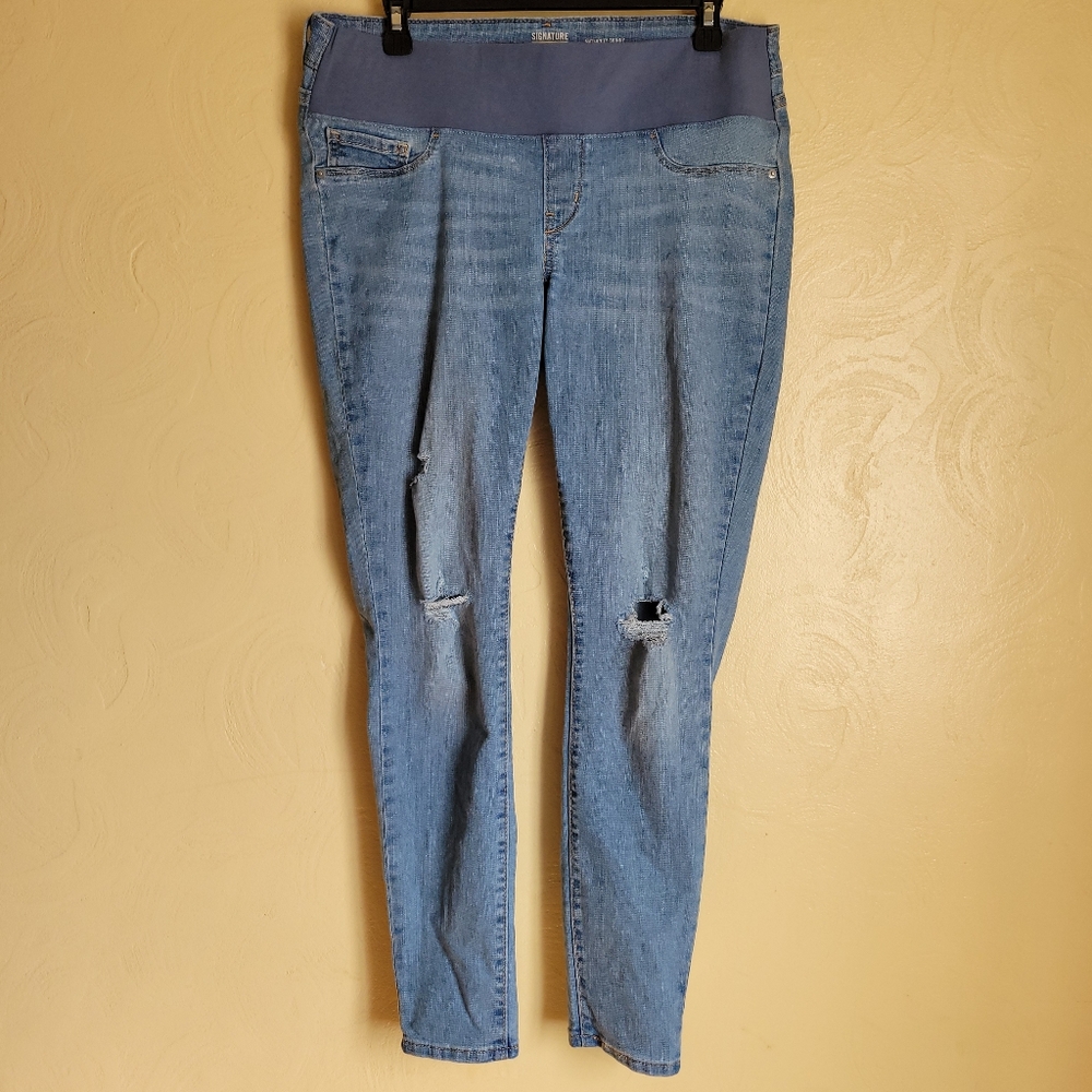 Signature Gold By Levi Strauss Maternity Jeans